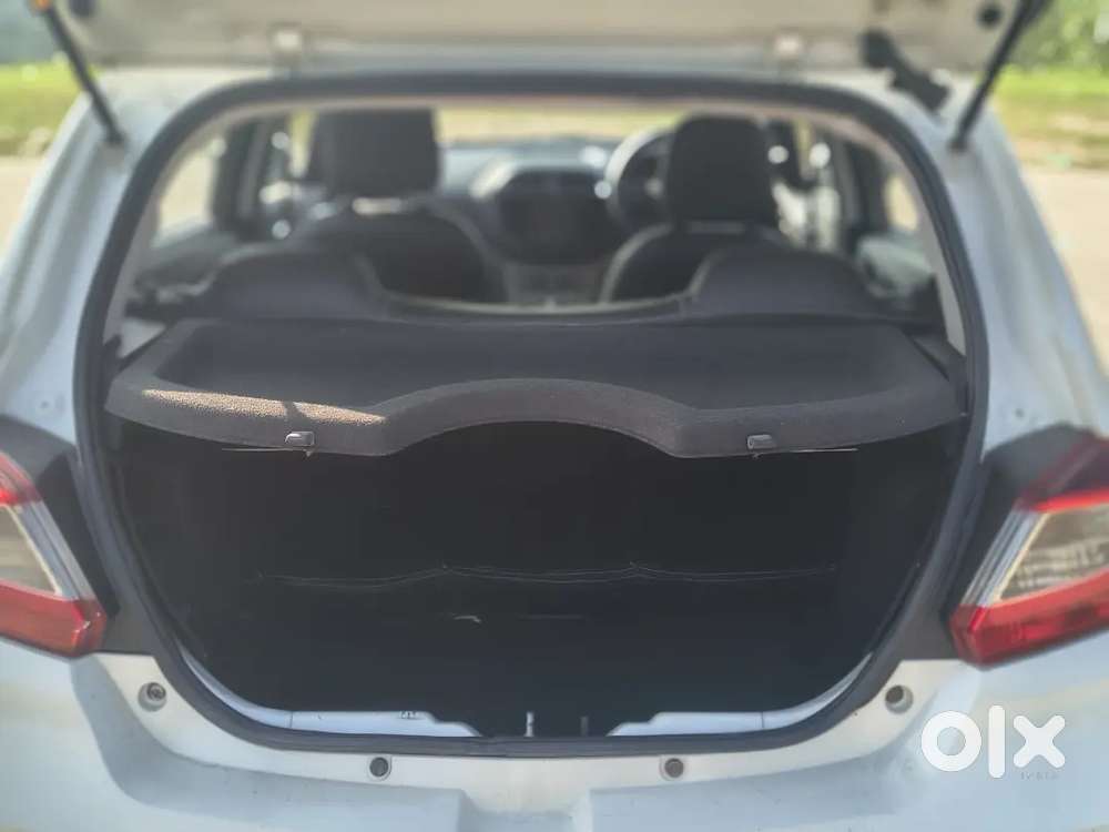 Tata Tiago Petrol 2021