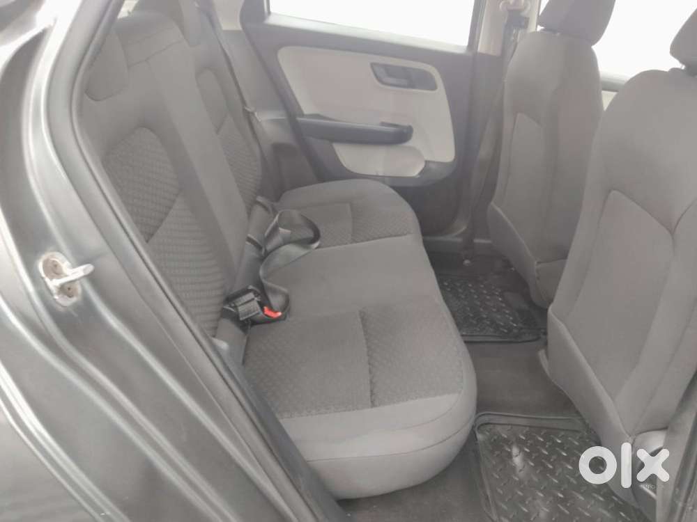 Tata Altroz 1.2 Xm Plus, 2022, Petrol