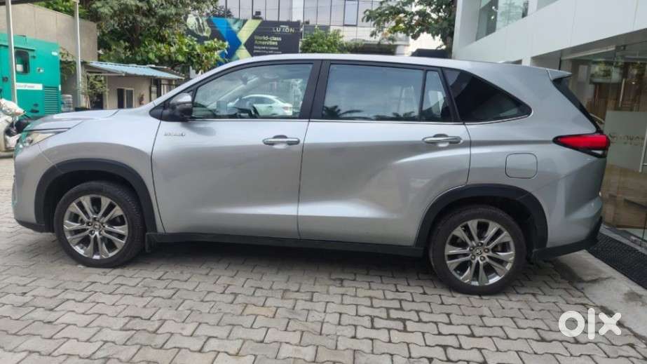 Toyota Innova Hycross Zx(o), 2024, Petrol