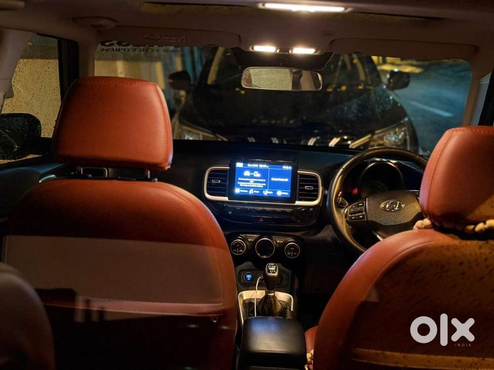 Hyundai Venue 2021 Petrol Well Maintained