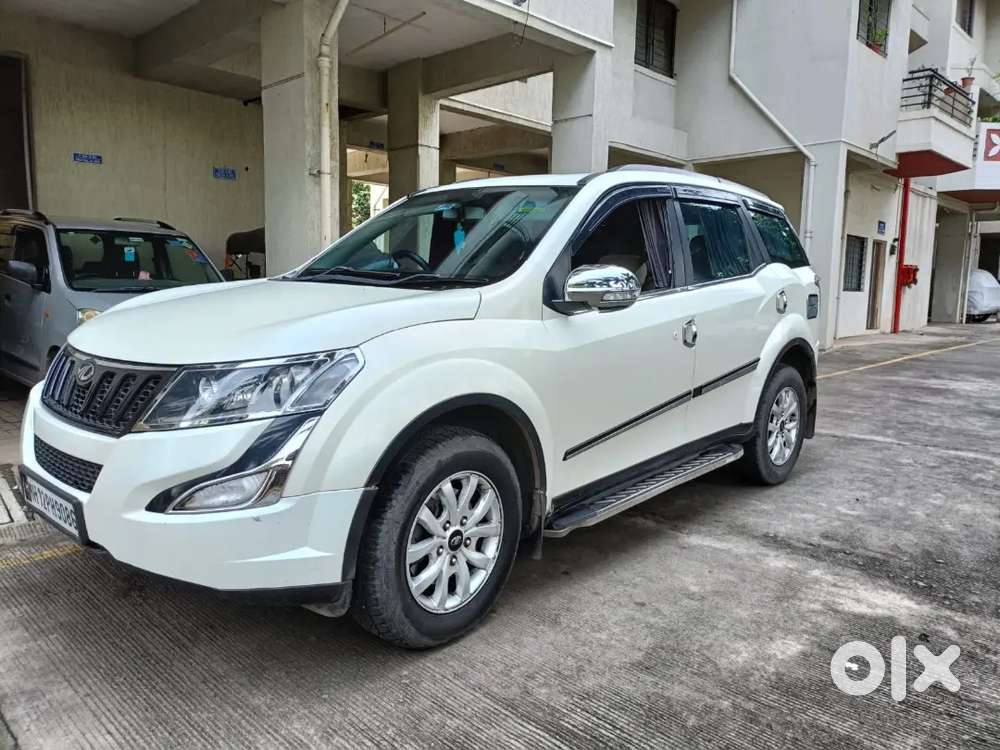 Mahindra Xuv500 W10 2017