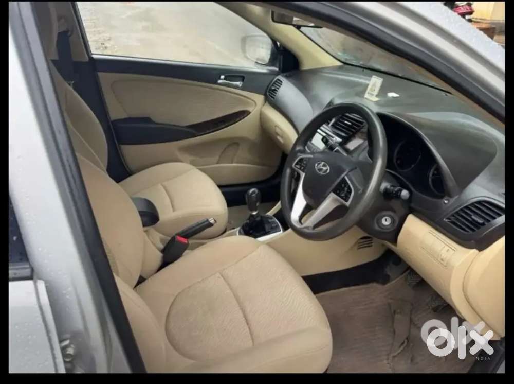 Hyundai Verna 1.6 Petrol Manual 2012