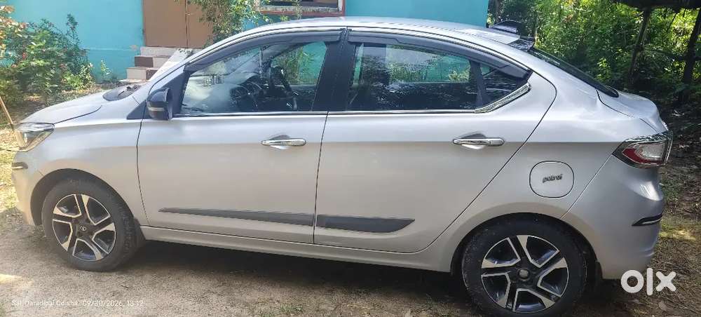 Tata Tigor 1.2 Revotron Petrol/cng 2022 Top Model.brand New Condition
