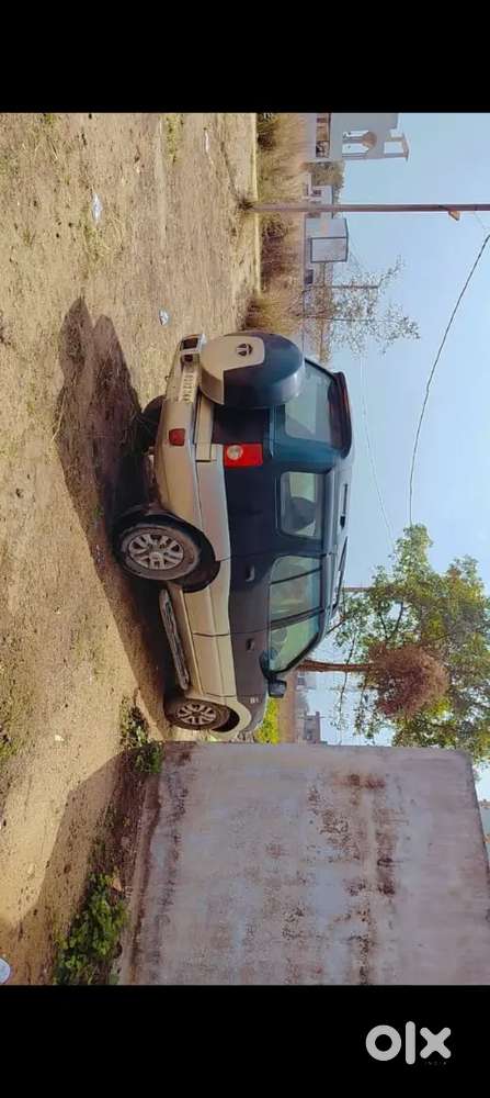 Tata Safari 2×4 Decor Price Negotiable