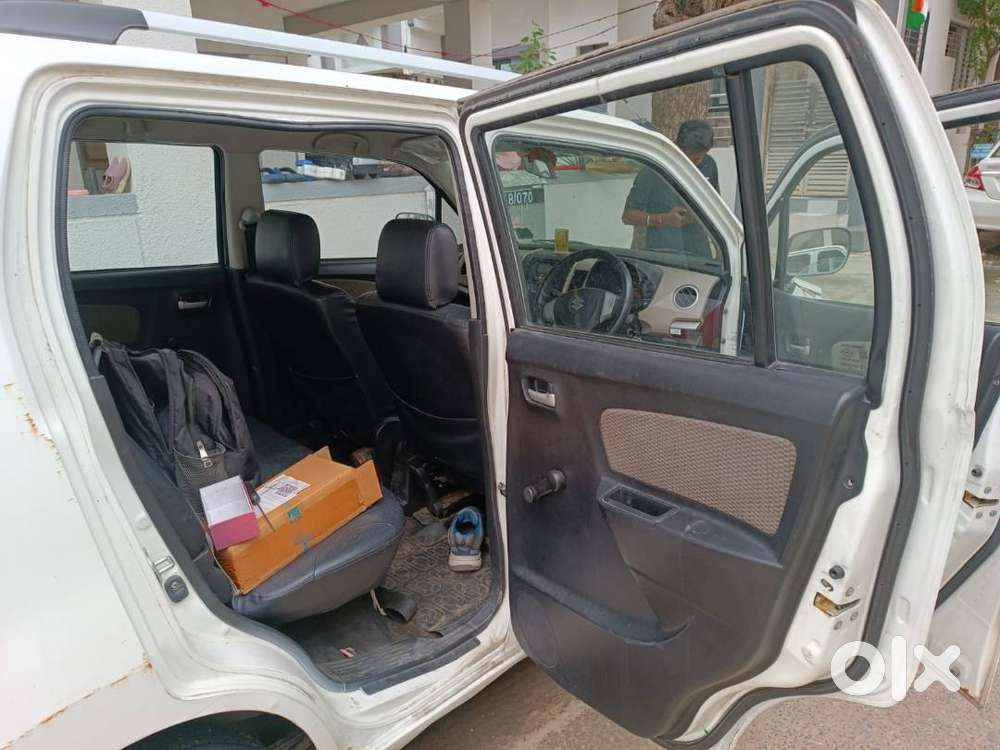 Wagonr - With Company Fitted Cng