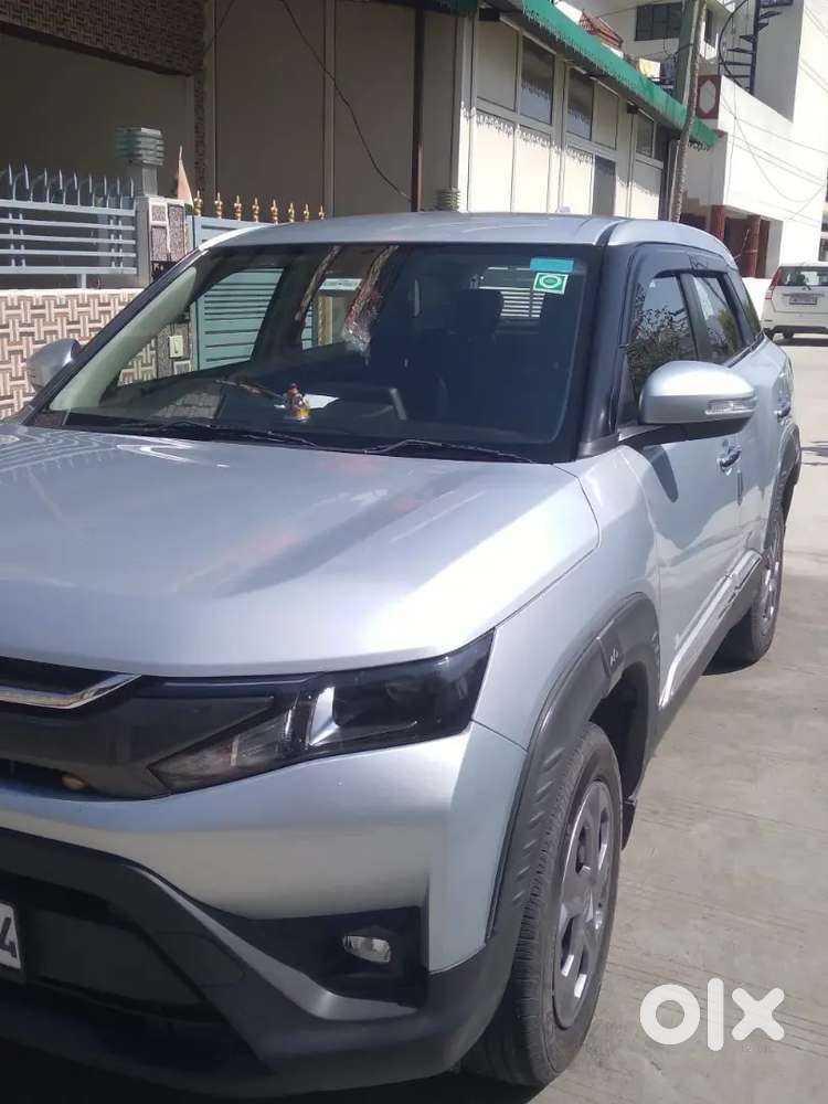 Maruti Suzuki Brezza 2024 Petrol 35000 Km Driven