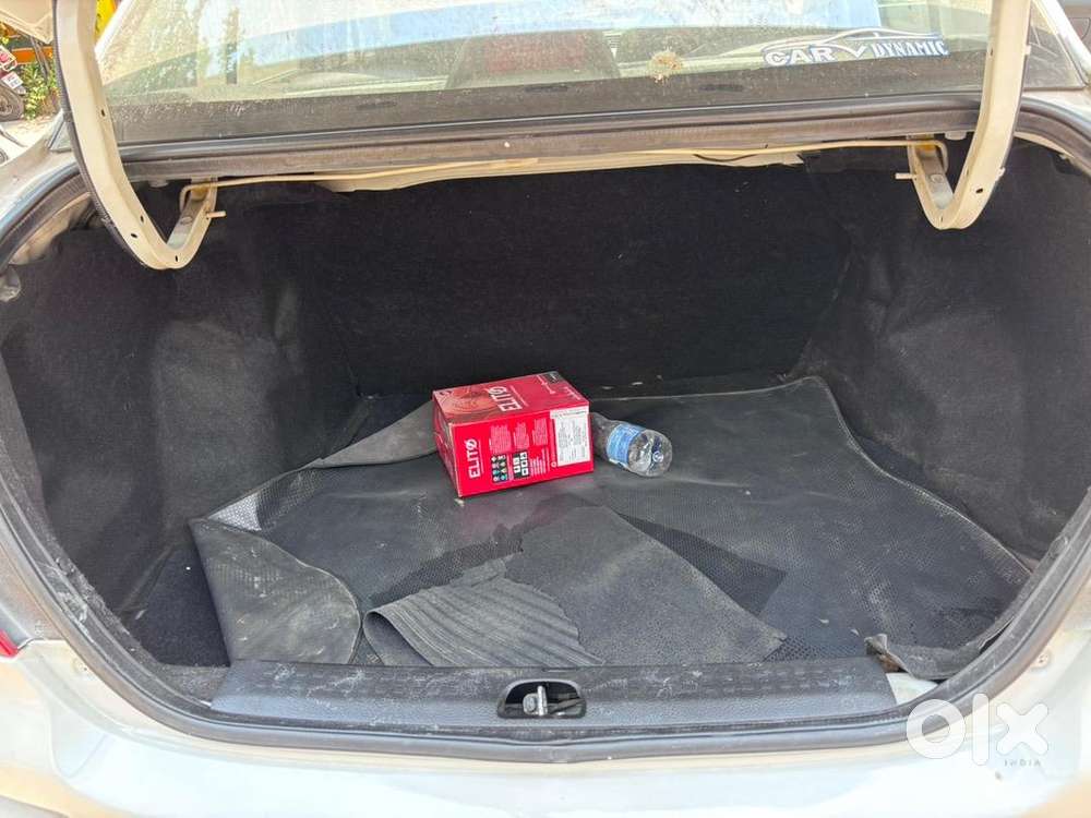 Maruti Suzuki Dzire 2011 Petrol Well Maintained