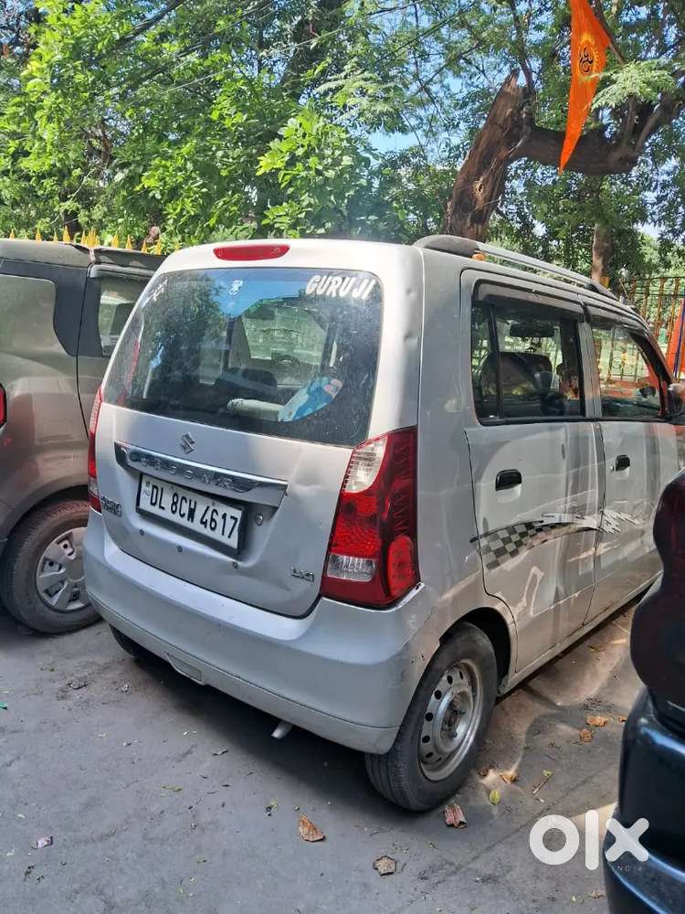 Good Condition Car, Well Maintained With Spare Tyre & Cng Kit Install