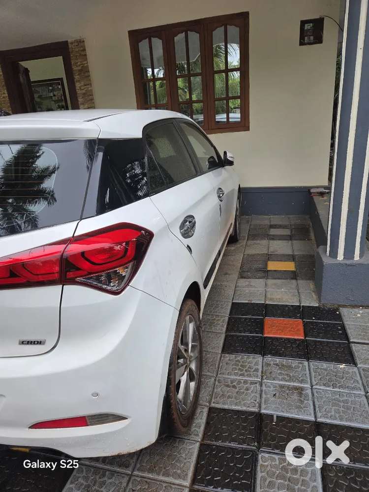 Hyundai I20 2015 Diesel 109000 Km Driven
