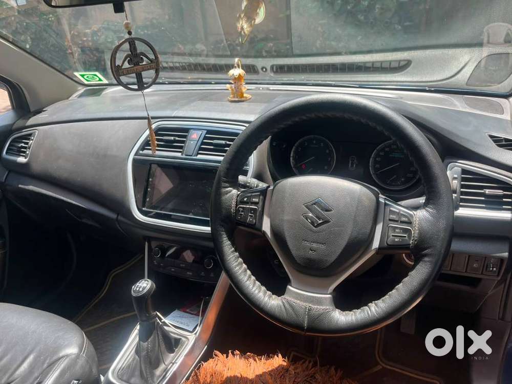 Maruti Suzuki S-cross 2022 Petrol Well Maintained