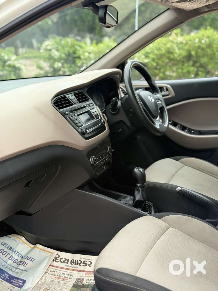 Hyundai Elite I20 Sportz (o) 1.2, 2015, Petrol