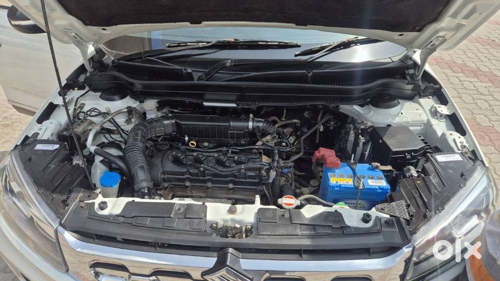 Maruti Suzuki Brezza 1.5 Zxi Plus Smart Hybrid, 2021, Petrol