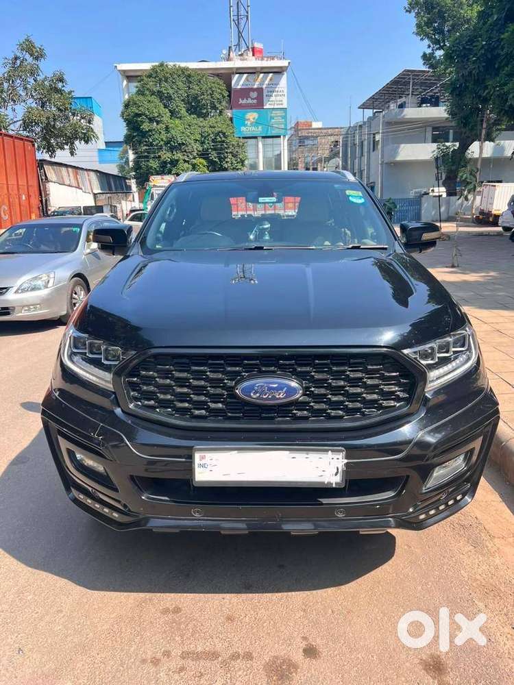 Ford Endeavour Titanium 2021