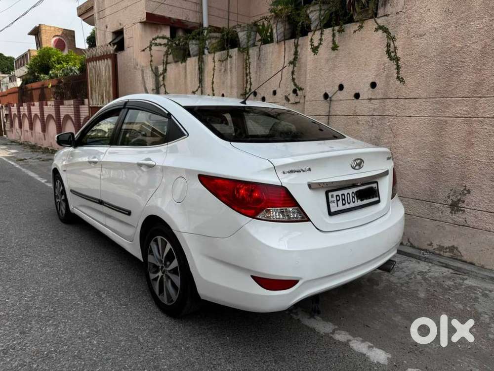 Hyundai Verna Sx Petrol At, 2014, Petrol