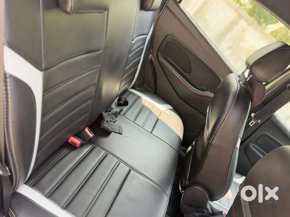 Freestyle Diesel Titanium Plus 6 Airbags Single Owner