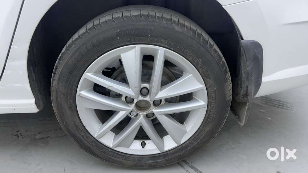 Skoda Rapid 1.5 Tdi Style/1.5 At Style, 2021, Petrol