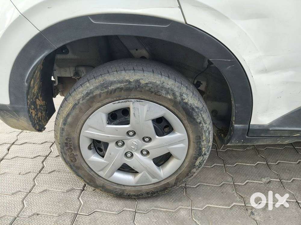 Hyundai Venue S Mt 1.2 Kappa, 2022, Petrol