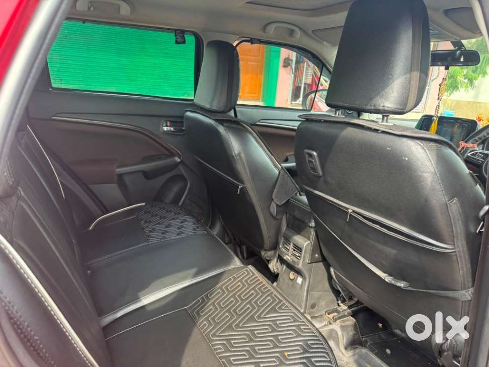 Maruti Suzuki Brezza 1.5 Zxi Smart Hybrid, 2023, Petrol