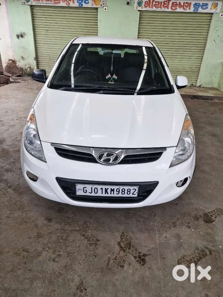 Hyundai I20 Magna Executive 2011
