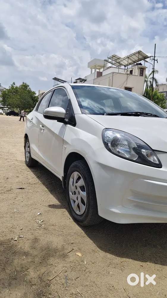 Honda Amaze 2015