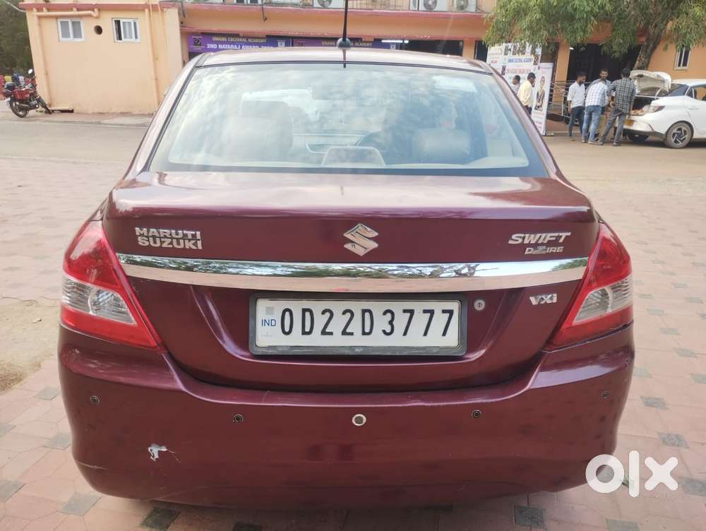 Maruti Suzuki Swift Dzire 1.2 Vxi Bsiv, 2016, Petrol