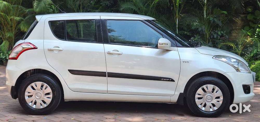 Maruti Suzuki Swift 2011-2014 Vxi, 2013, Petrol