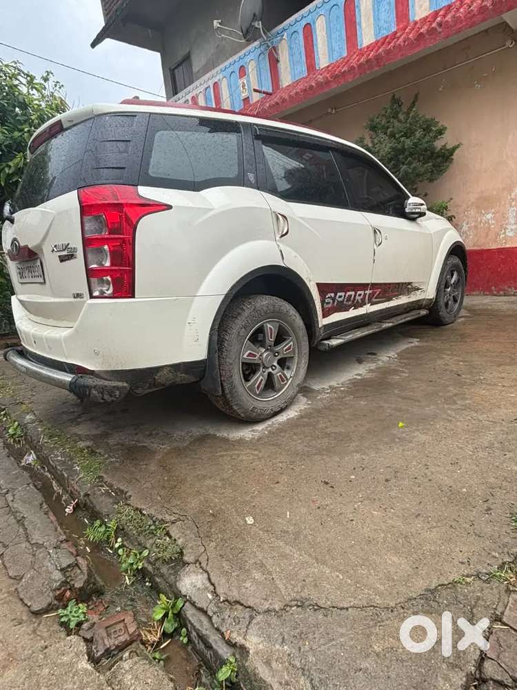 Mahindra Xuv500 2014 Diesel 64701 Km Driven