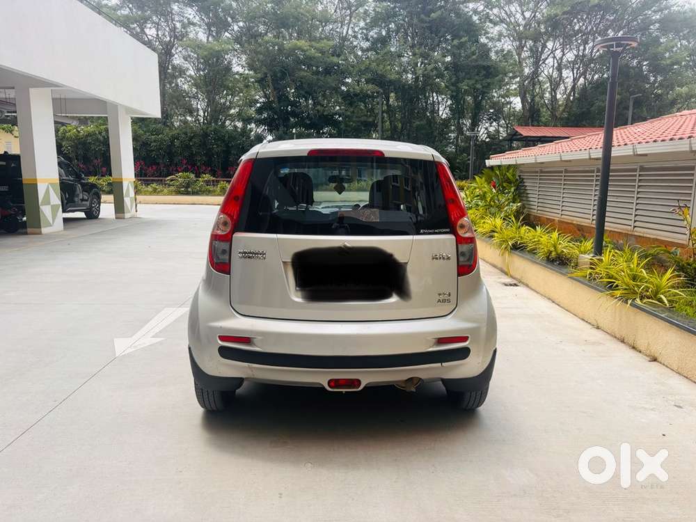 Maruti Suzuki Ritz Vxi 2012