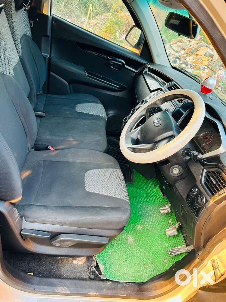 Mahindra Kuv 100 2016-2017 Mfalcon D75 K8 5str, 2016, Diesel