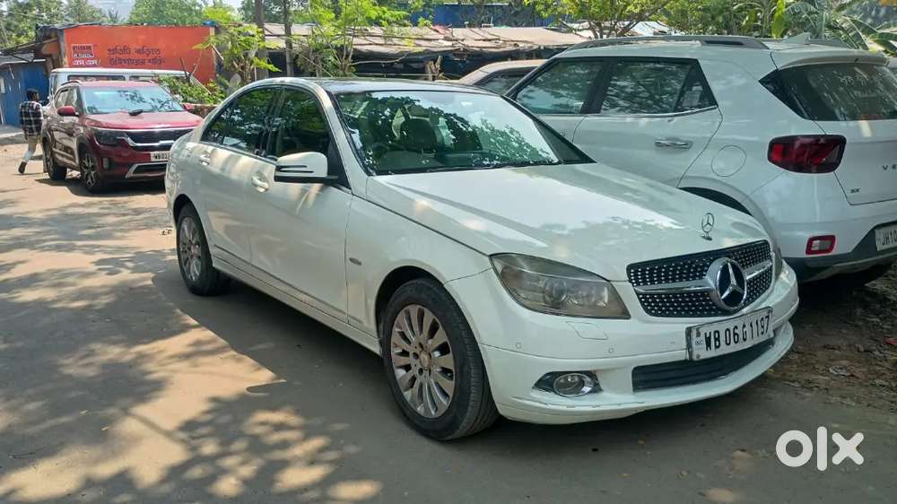Mercedes-benz C-class 2011 Diesel 70000 Km Driven