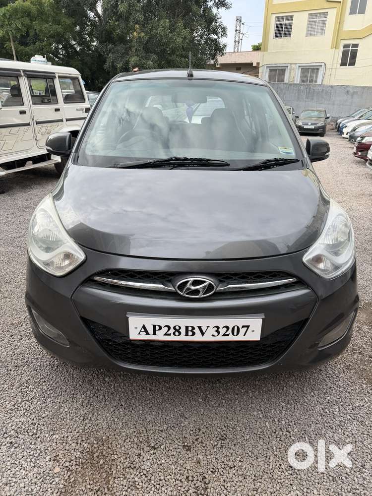 Hyundai I10 Sportz 1.1l, 2013, Petrol