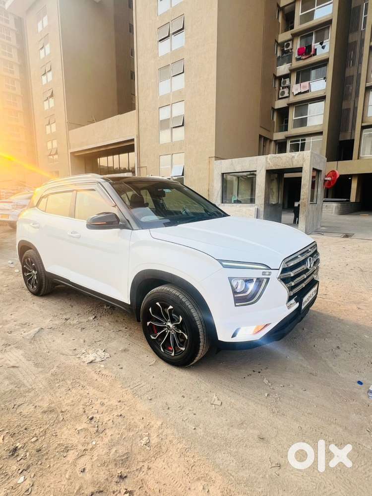 Hyundai Creta 1.5 Diesel - Vip No. 5786 /₹ 2 Lakhs + Accessories
