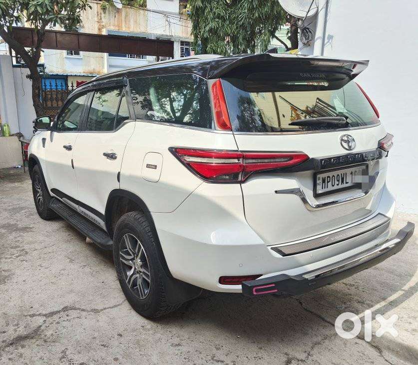Toyota Fortuner 4x2 Mt 2.8 Diesel, 2022, Diesel