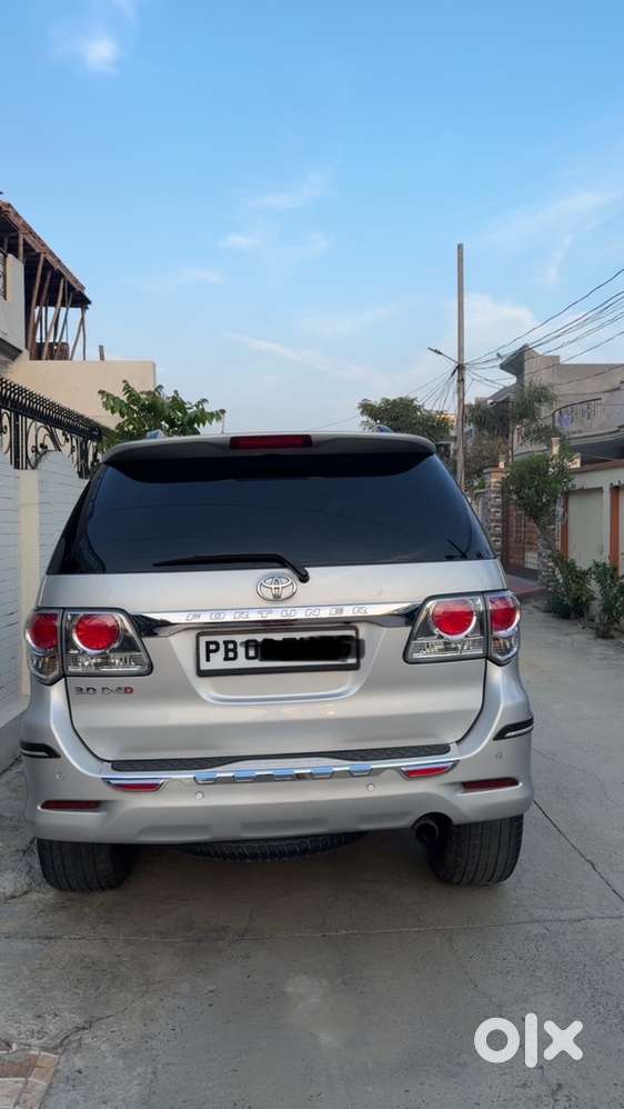 Toyota Fortuner Diesel 2013