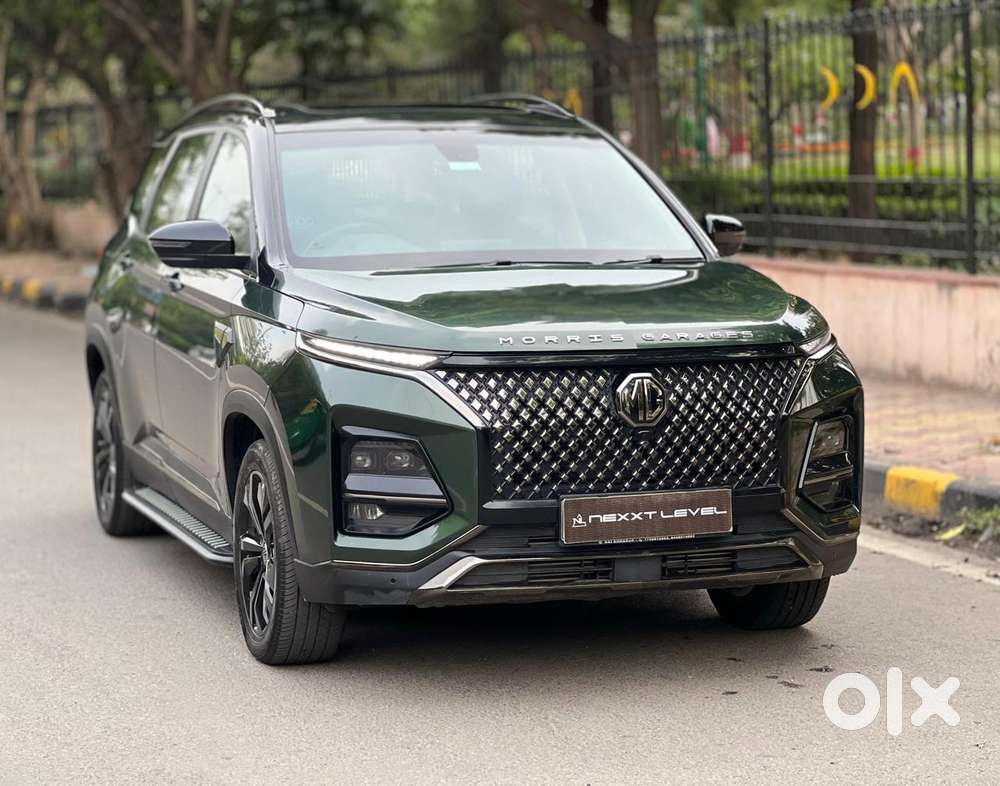 Mg Hector Plus Sharp Pro 1.5 Turbo Petrol 7 Str Dual Tone, 2024, Pet..