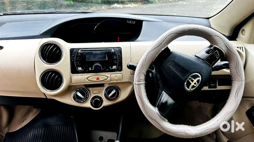 Toyota Etios 2016 Diesel 170603 Km Driven