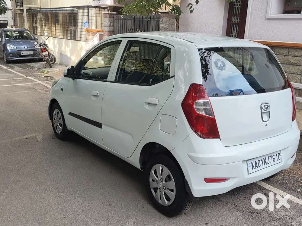 Hyundai I10 Magna 2012 Petrol / Cng Mileage 30kmpl