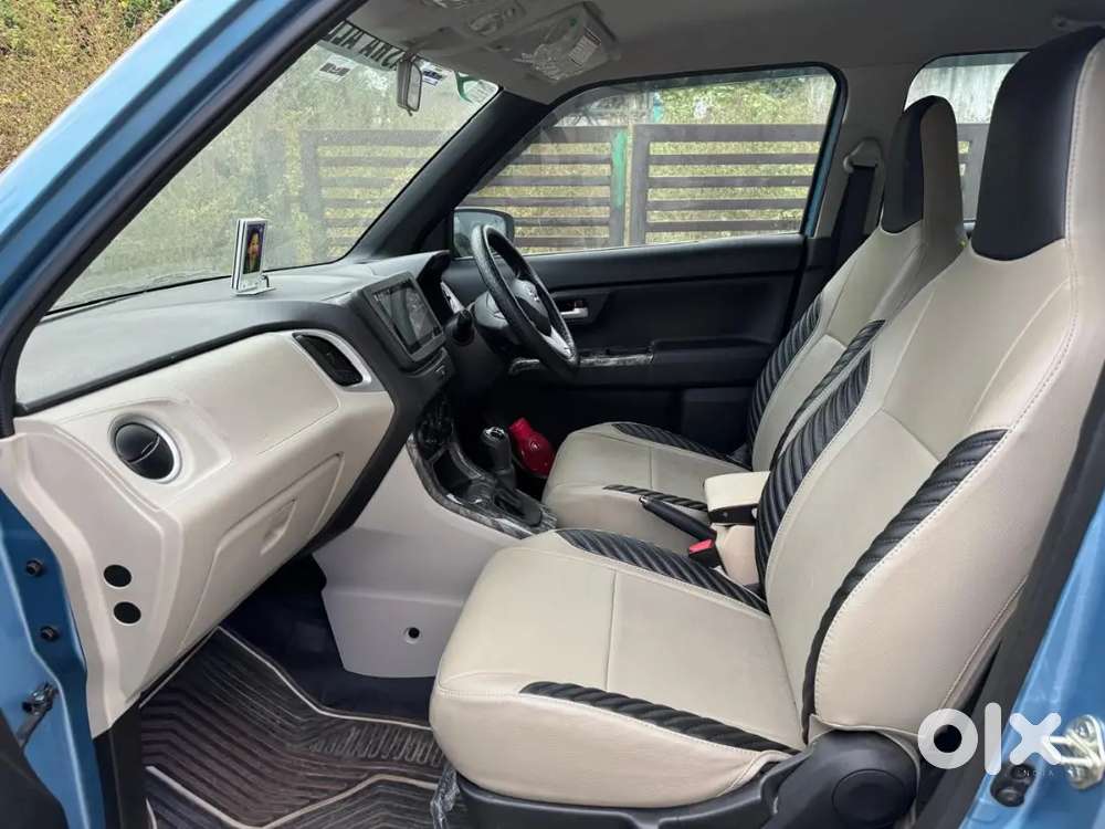 Neet Exterior N Interior Lady Drivened