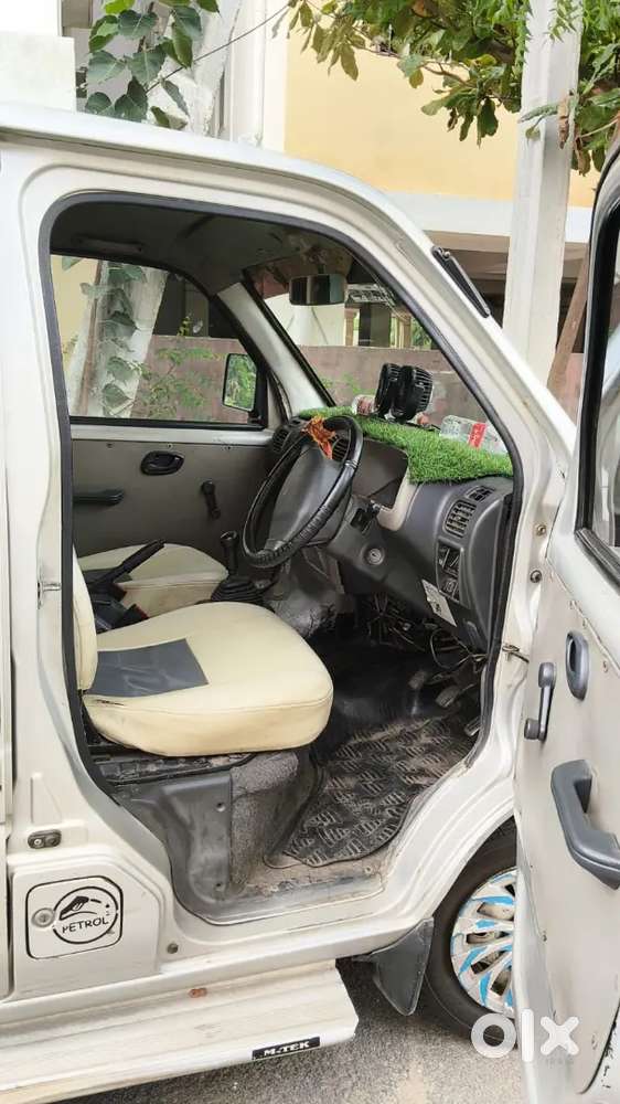 Maruti Suzuki Eeco 2016 Variant With Cng