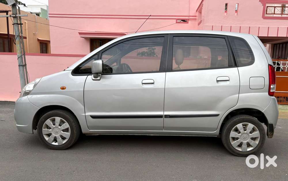 Maruti Suzuki Estilo Vxi, 2013, Petrol