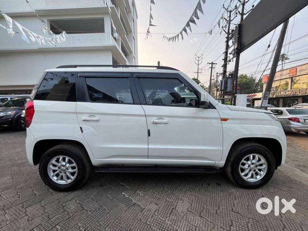 Mahindra Tuv 300 T8, 2017, Diesel