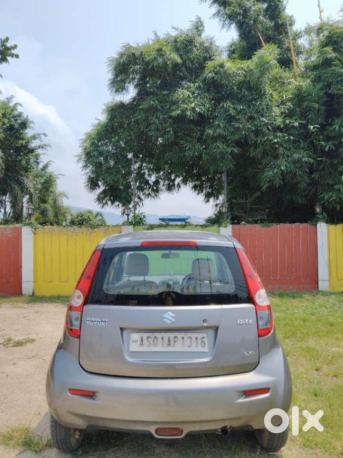 Maruti Suzuki Ritz Lxi, 2010, Petrol