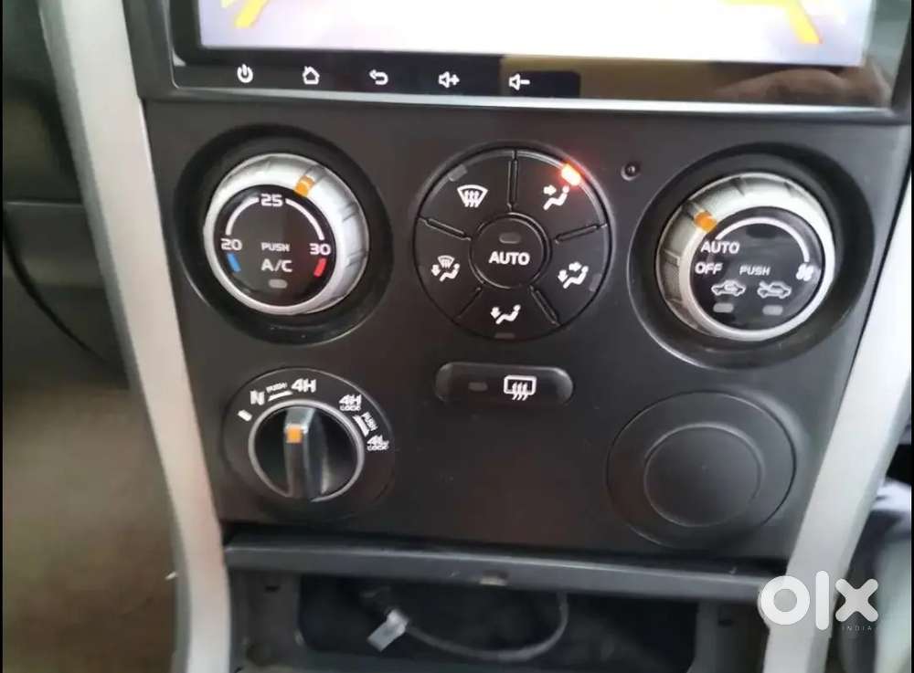 Maruti Suzuki Grand Vitara 7 Seater Petrol Good Condition