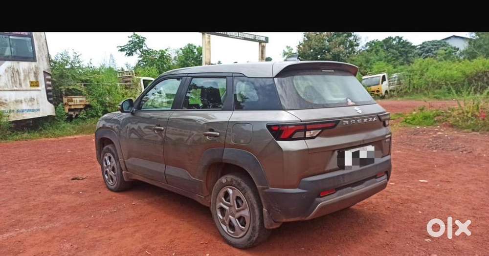 Maruti Suzuki Brezza 2023 Petrol 40000 Km Driven