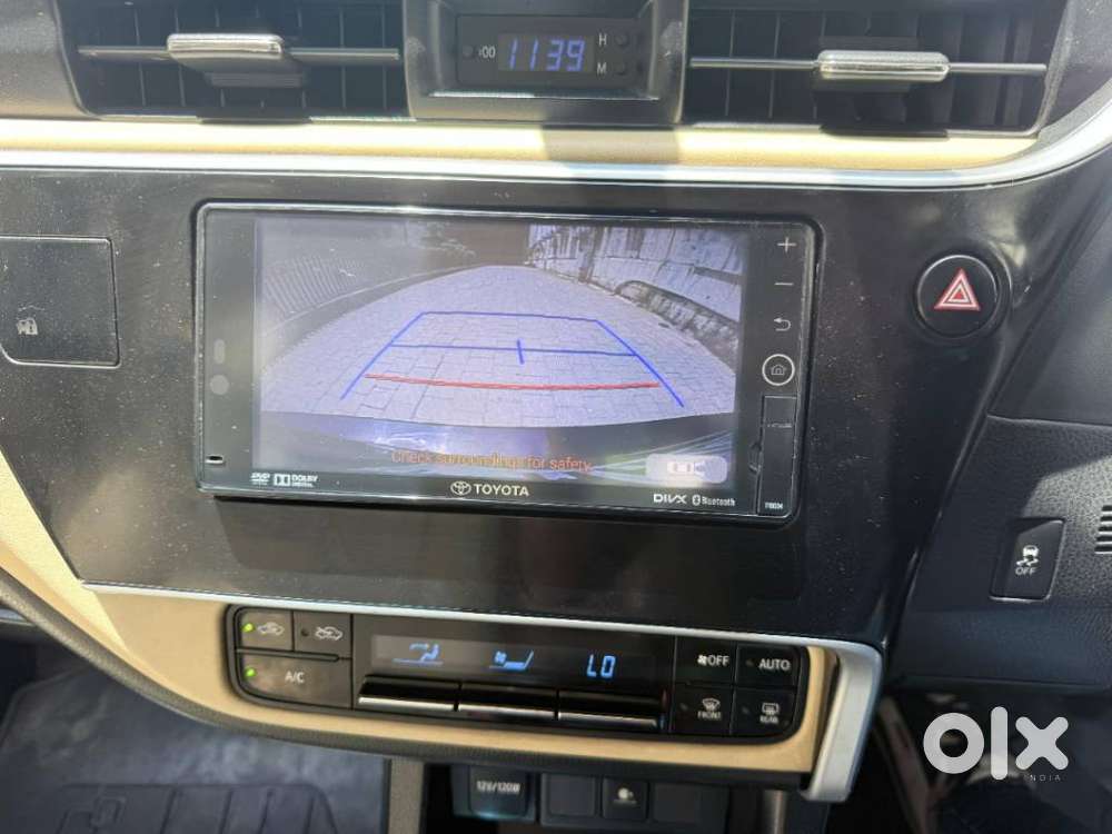 Toyota Corolla Altis 2013-2017 Vl At, 2017, Petrol