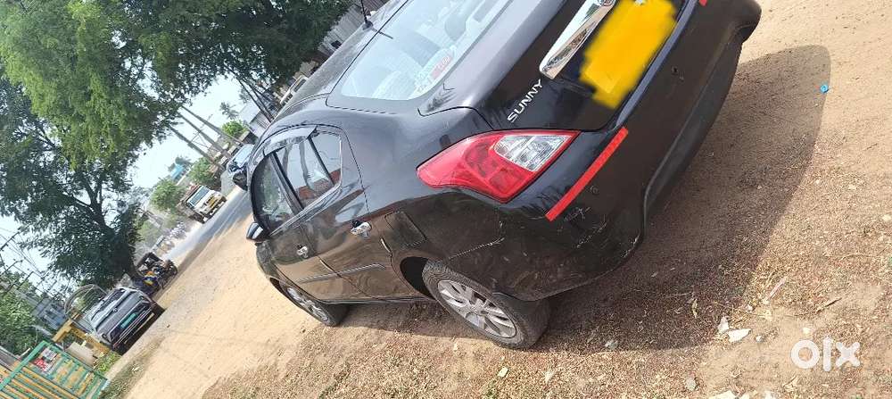 Nissan Sunny 2014 Diesel 120000 Km Driven