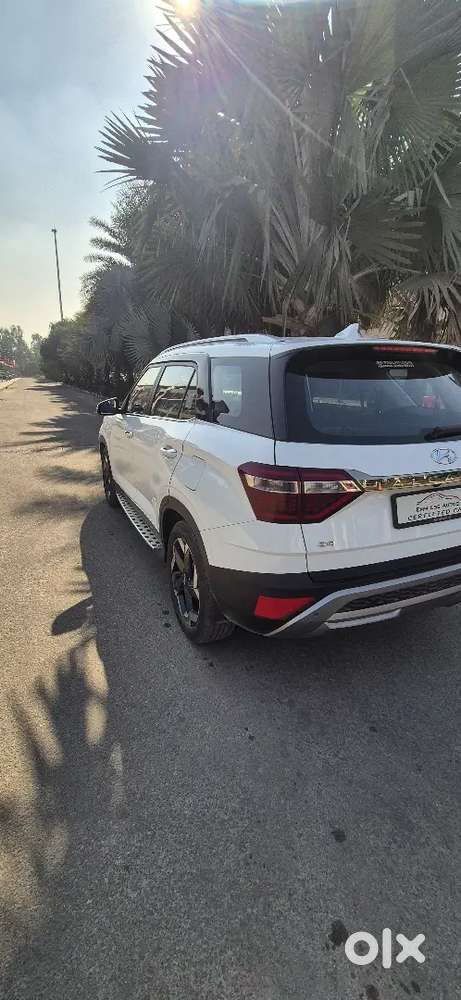 Hyundai Alcazar Signature Optional 2022 Petrol Well Maintained