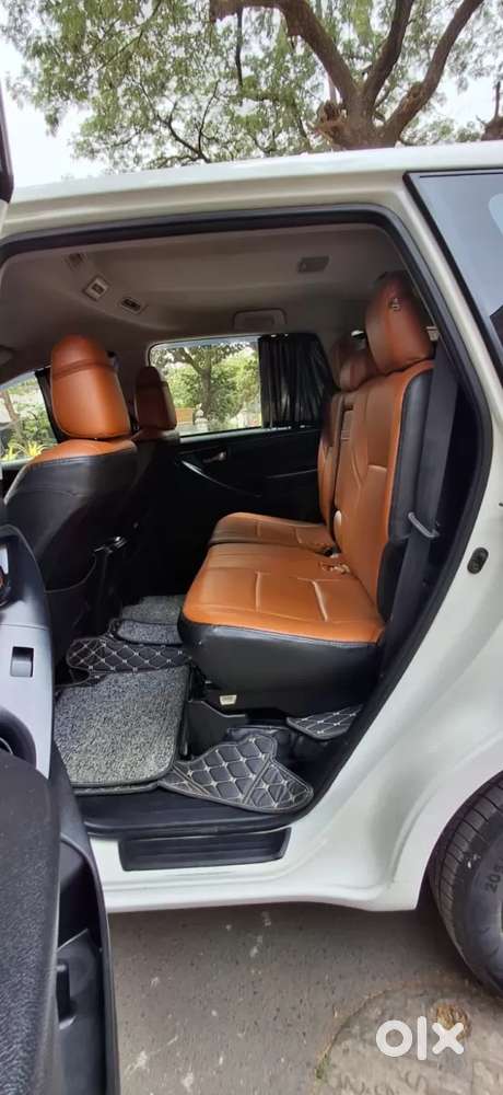 Toyota Innova Crysta [2020-ongoing] 2.4 Gx 8 Str, 2020, Diesel