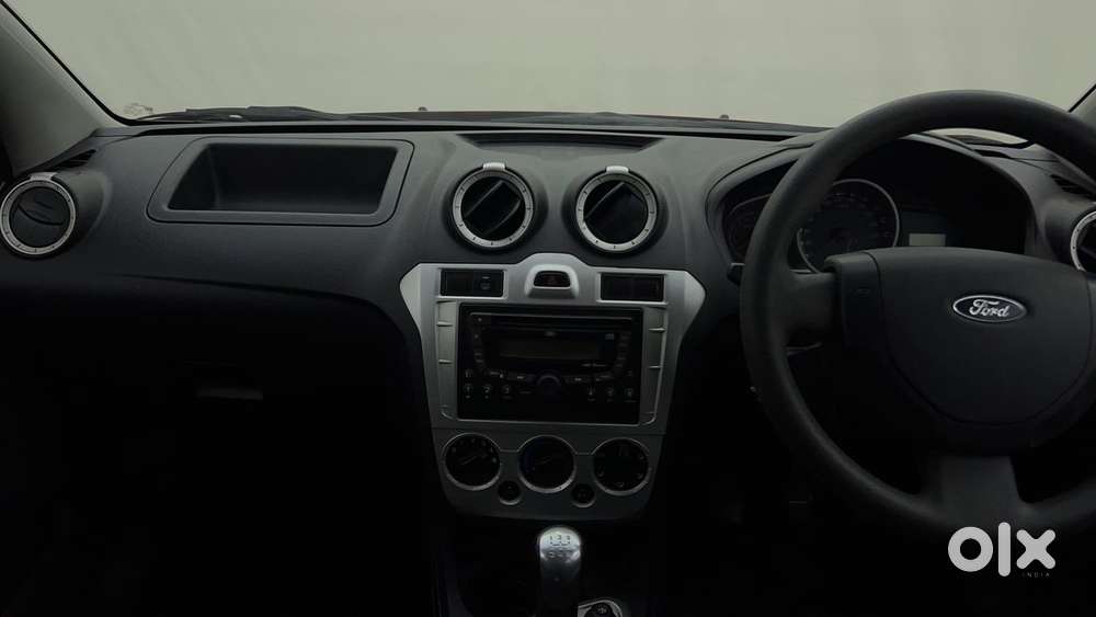 Ford Figo 2010-2012 Petrol Zxi, 2013, Petrol