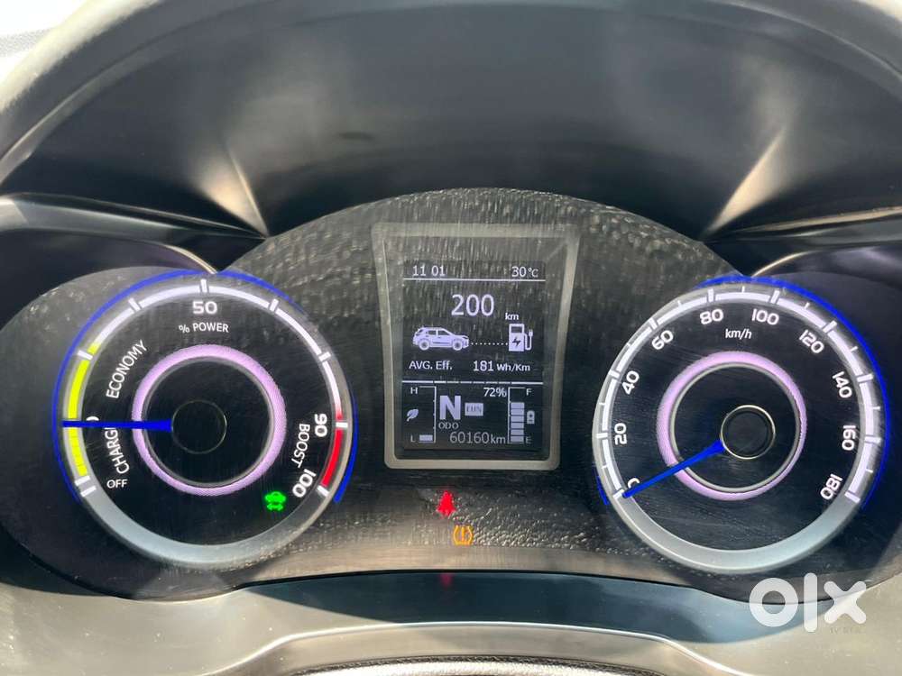 Mahindra Xuv400 Ev El Fast Charger, 2023, Electric
